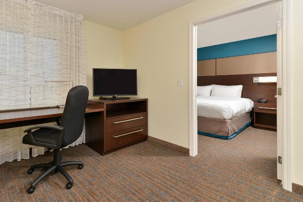 Residence Inn by Marriott Des Moines Downtown image 7